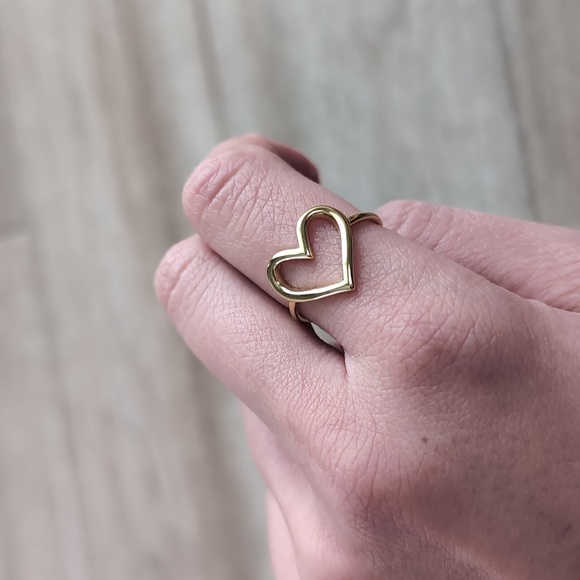 NWT sterling silver heart ring - Picture 2 of 12